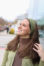 Load image into Gallery viewer, Harvest Navah Wig Custom Bandfall