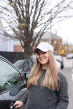 Load image into Gallery viewer, Toffee Navah Wig Custom Bandfall