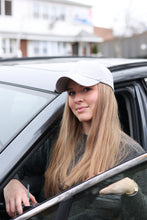 Load image into Gallery viewer, Toffee Navah Wig Custom Bandfall
